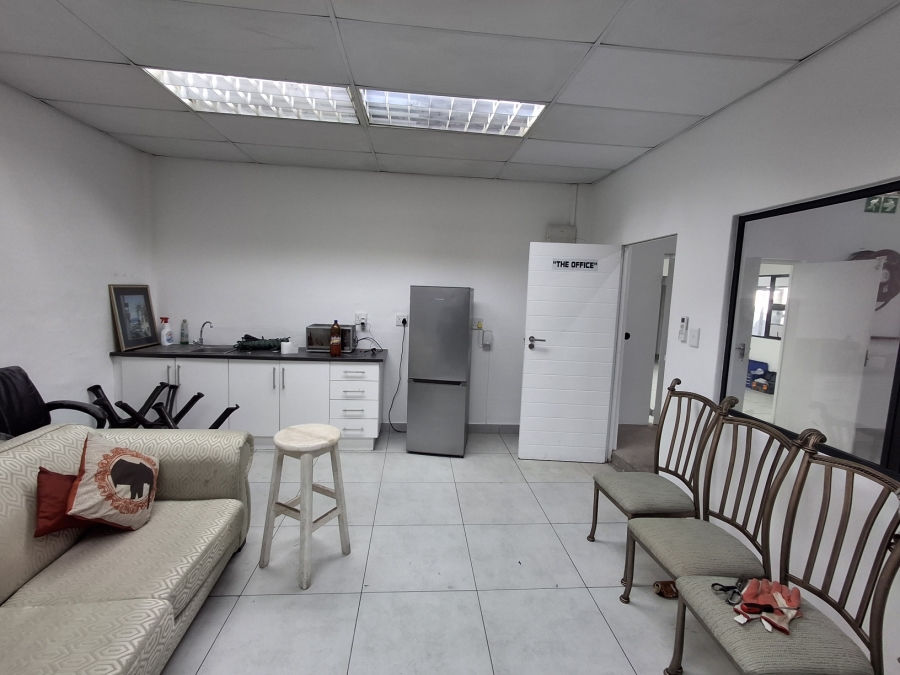 To Let Commercial Property for Rent in Arcadia Eastern Cape